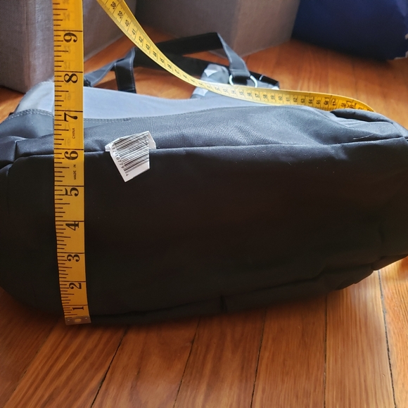 NWT Carter's Tote Diaper Bag with Changing Pad, Black and Gray, 9 Pockets - Picture 8 of 9